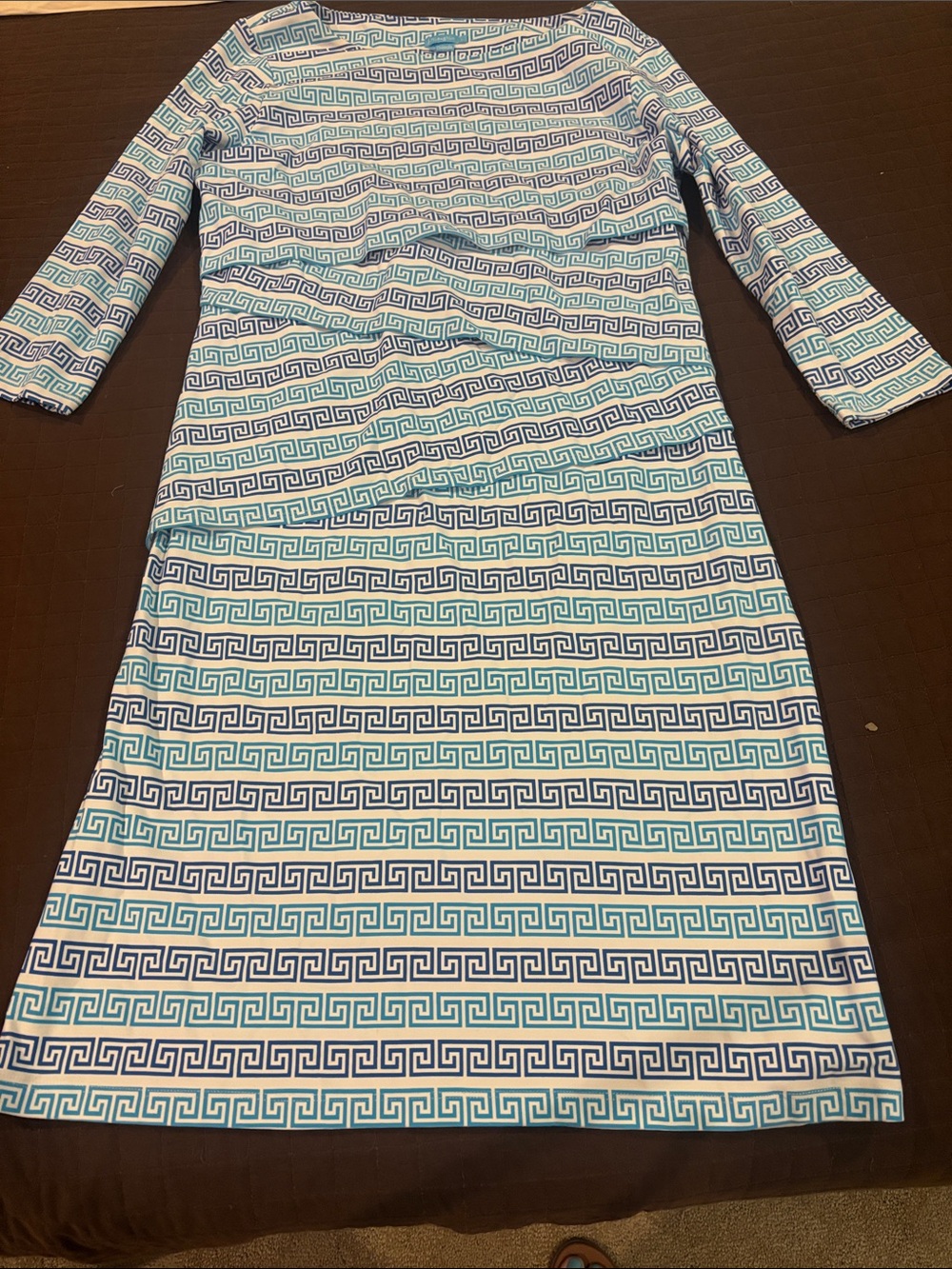 Geometric Print Long Sleeve Dress in Blue & White